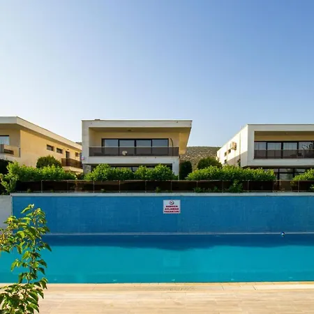 Deluxe Villa *