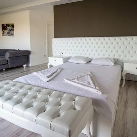 Deluxe Kusadasi